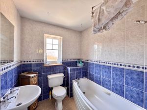 Photo 9- click for photo gallery